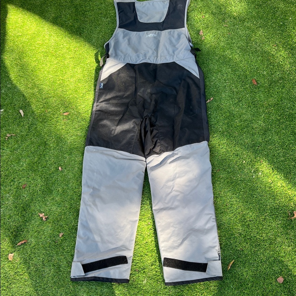 AFTCO Silver and Black Outdoor Bib - Picture 3 of 4